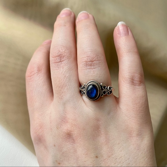 Genuine Labradorite Ring - Picture 2 of 2